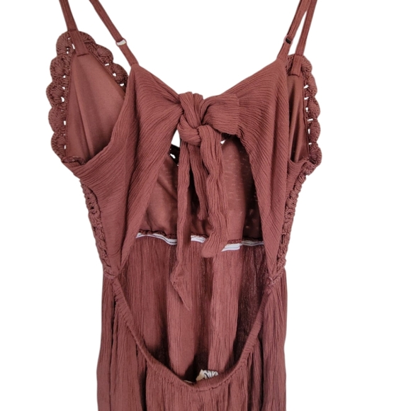 Hint of Blush Sz S Mauve Boho Maxi Dress Tiered Crochet Lace Open Back Festival - Picture 6 of 13